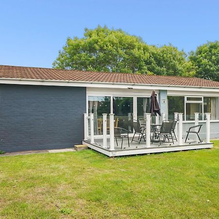 Broadlands Park And Marina Hotel Pakefield Buitenkant foto