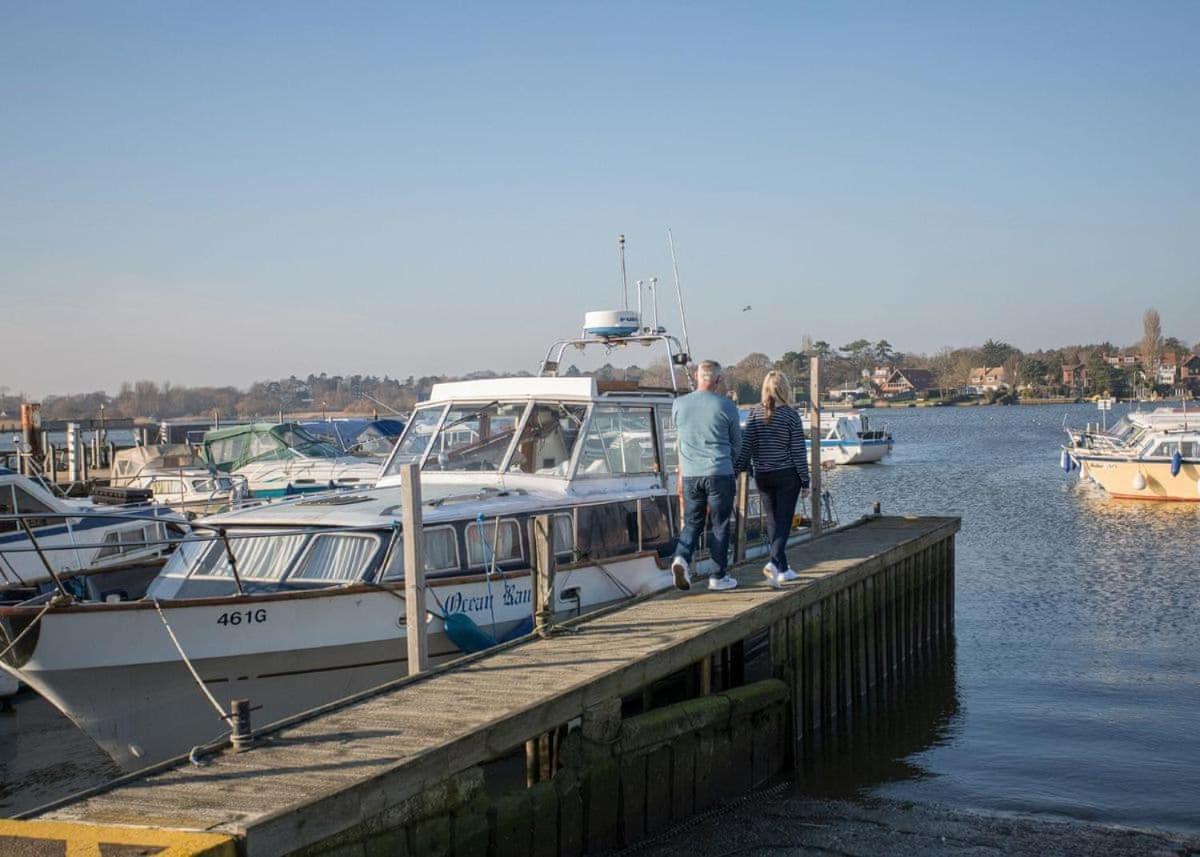 Broadlands Park And Marina Hotel Pakefield Buitenkant foto